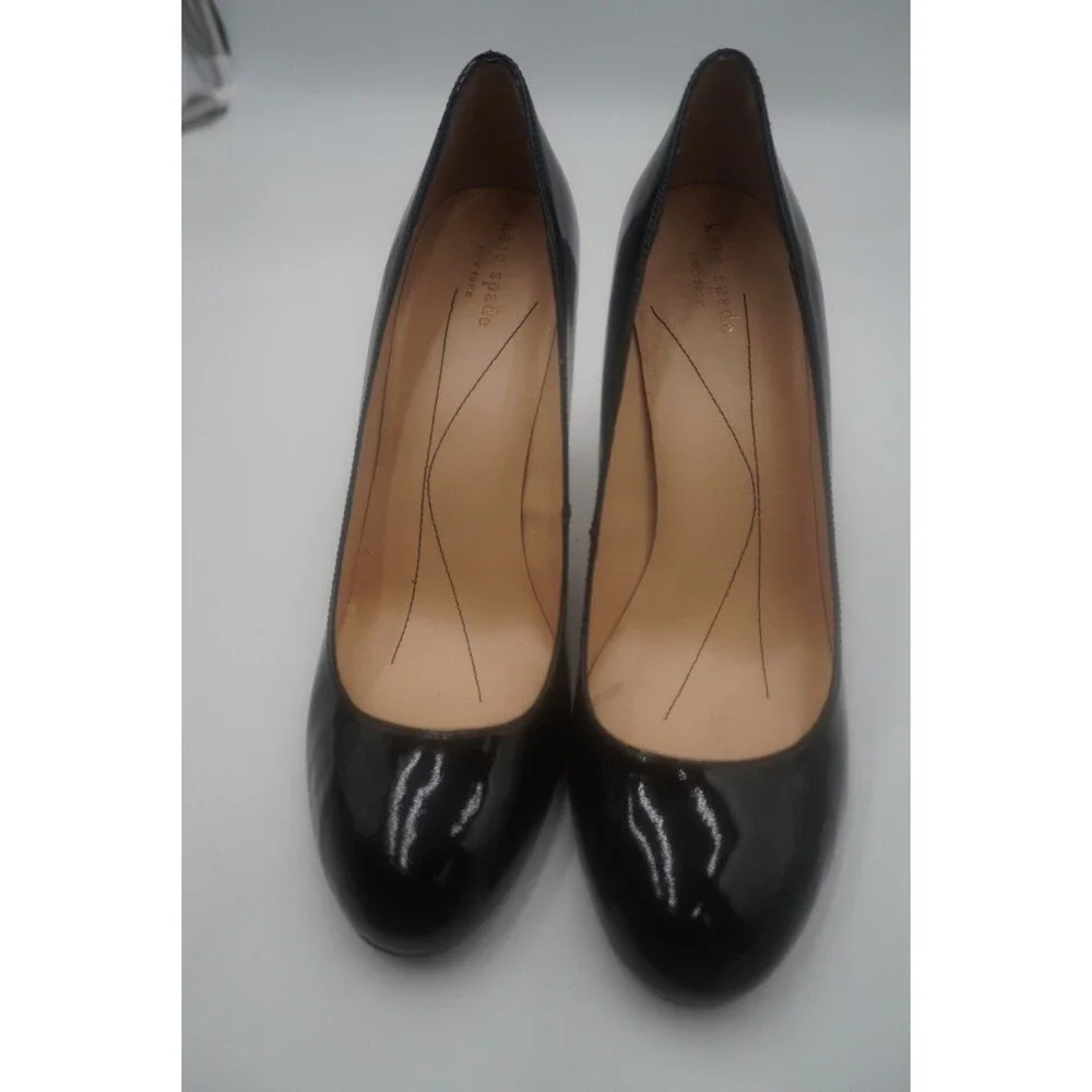 Kate Spade NY Formal Classic Office Glossy Black Patent Leather Round Pumps 10M